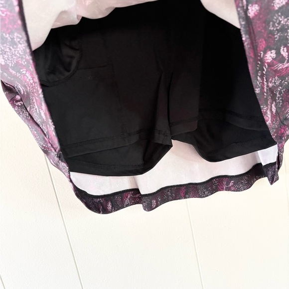 Greg Norman women’s purple Monet print performance skort athleisure golf M new - Picture 2 of 4